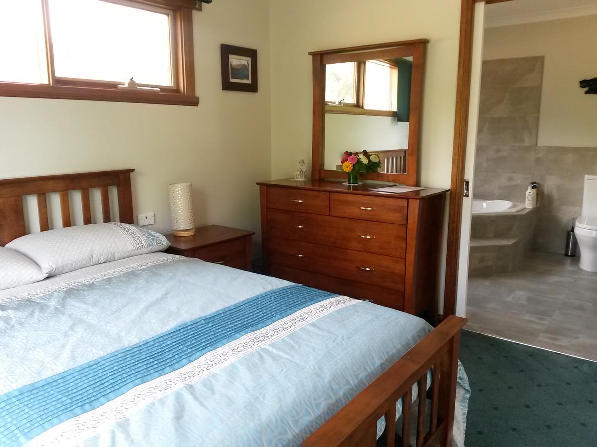 Eagle'S Roost Farmstay B&B Rocky Cape Esterno foto