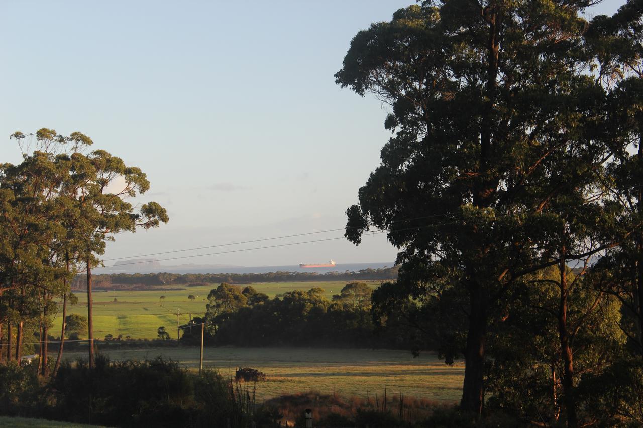 Eagle'S Roost Farmstay B&B Rocky Cape Esterno foto